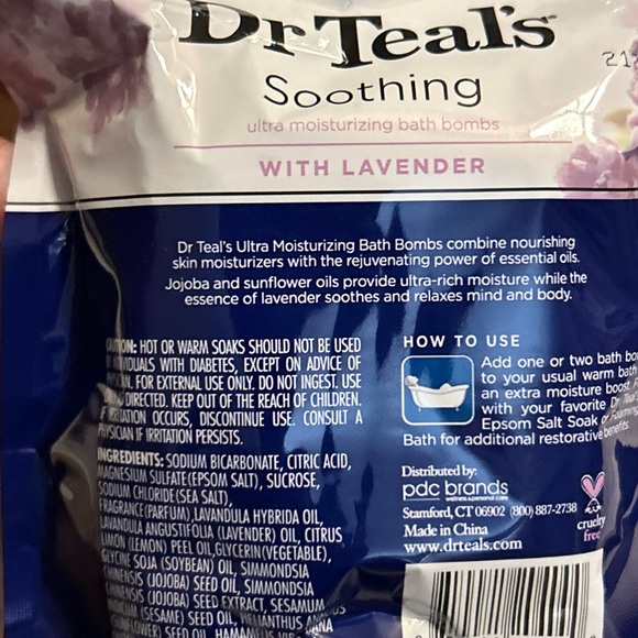 Dr Teal's Soothing Ultra Moisturizing Bath Bombs with Lavender 4ct relax - Picture 8 of 8